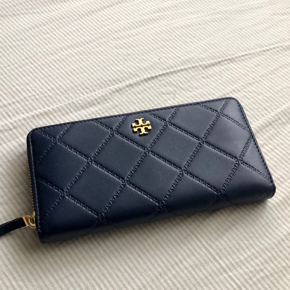 BRANDNEW TORY BURCH Georgia Continental Zip Wallet